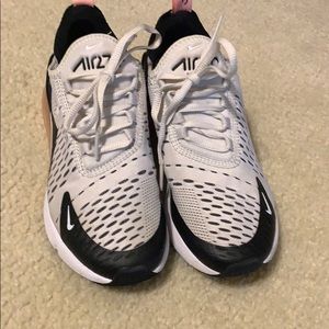 Nike Air 270 Girls youth size 3.5